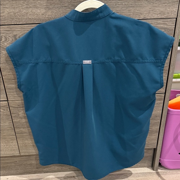 Figs Rafala Scrub Top - Picture 4 of 4